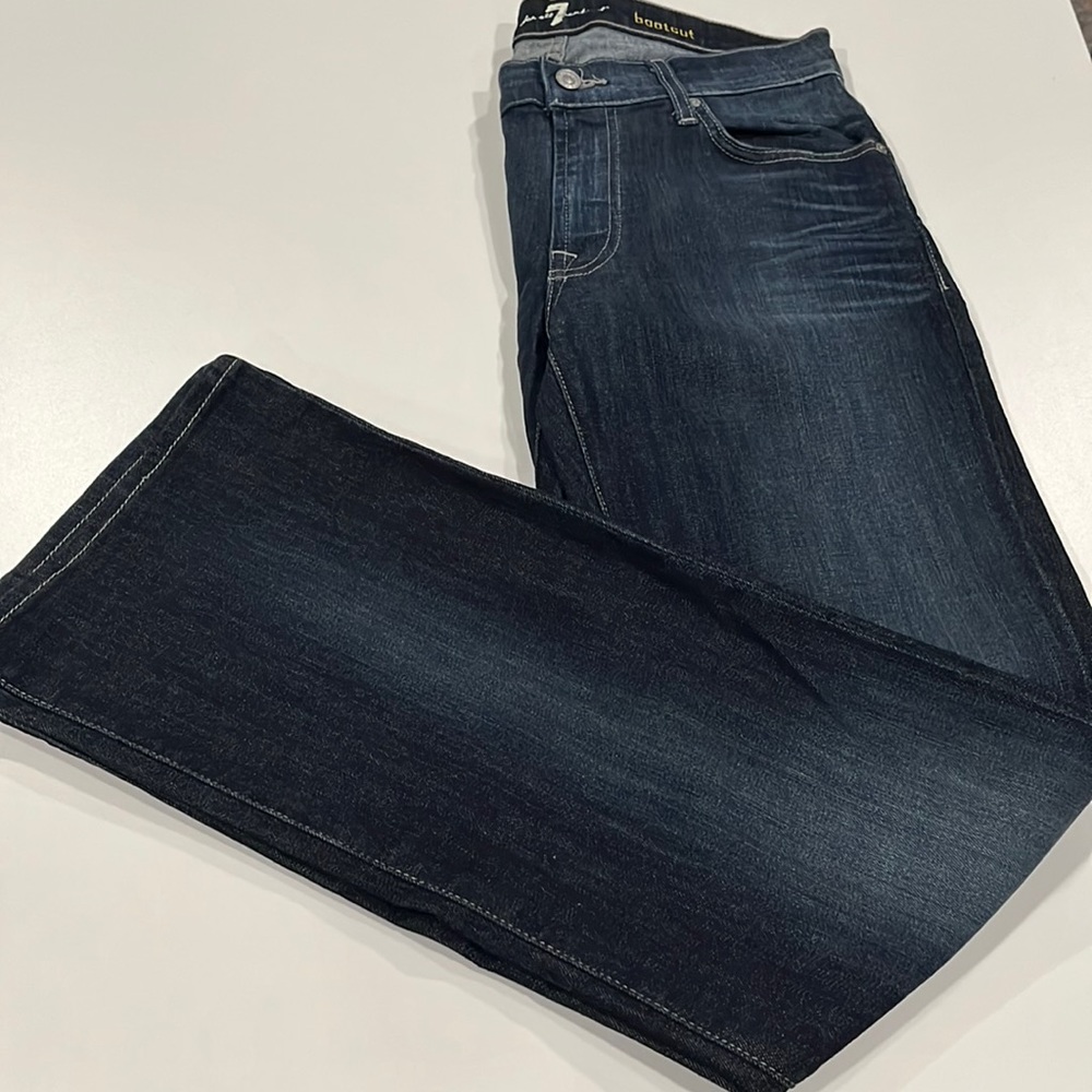 NWOT- 7 For All Mankind - Bootcut Jeans - 31”x32”